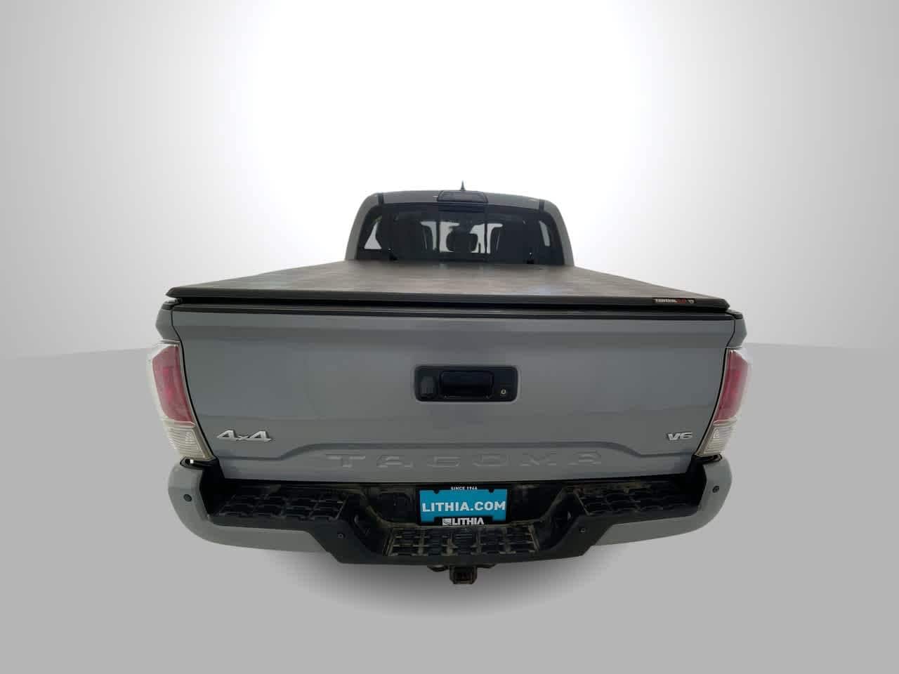 2018 Toyota Tacoma  7