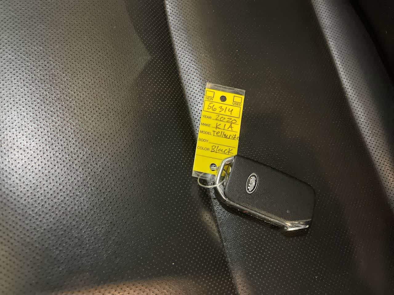 Thumbnail: 2020 Kia Telluride - 27