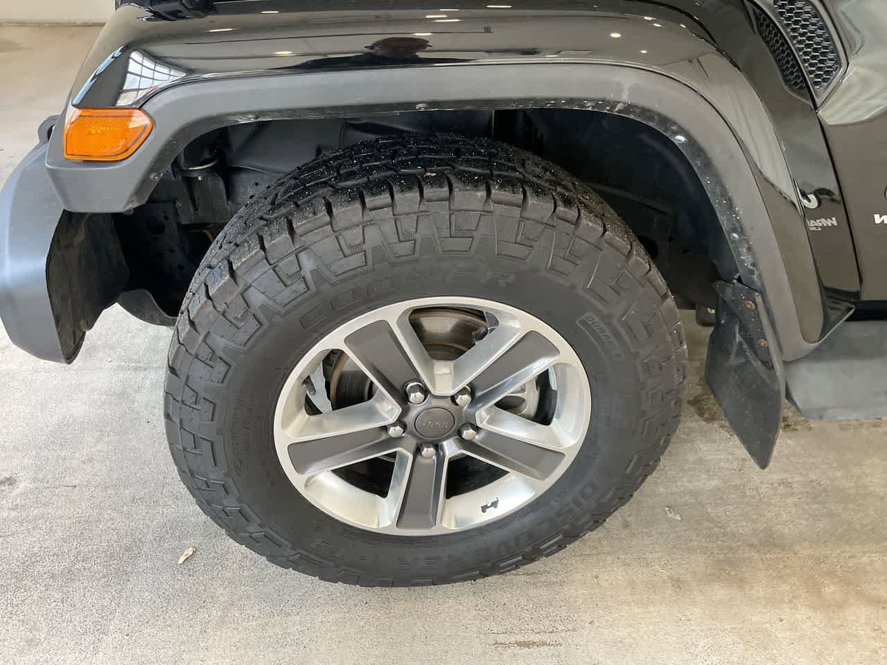 Thumbnail: 2022 Jeep Wrangler - 10