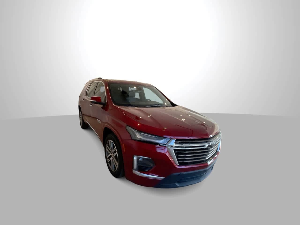 Thumbnail: 2023 Chevrolet Traverse - 2