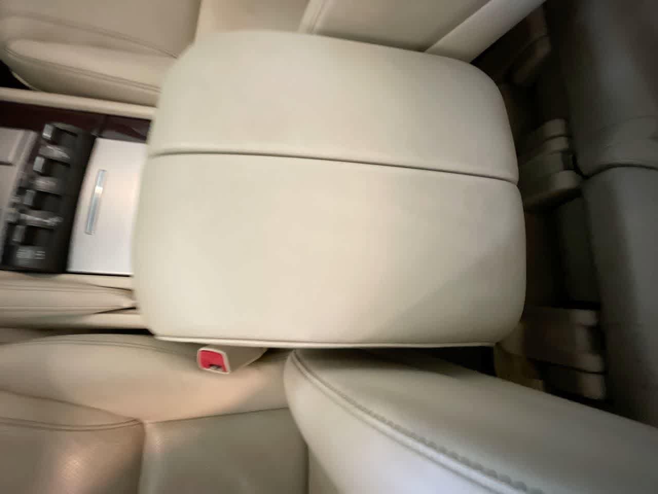 Thumbnail: 2015 Lexus LX - 21