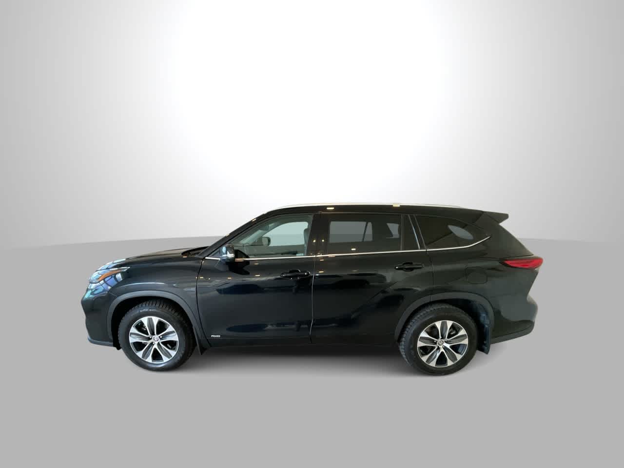 Thumbnail: 2022 Toyota Highlander - 5
