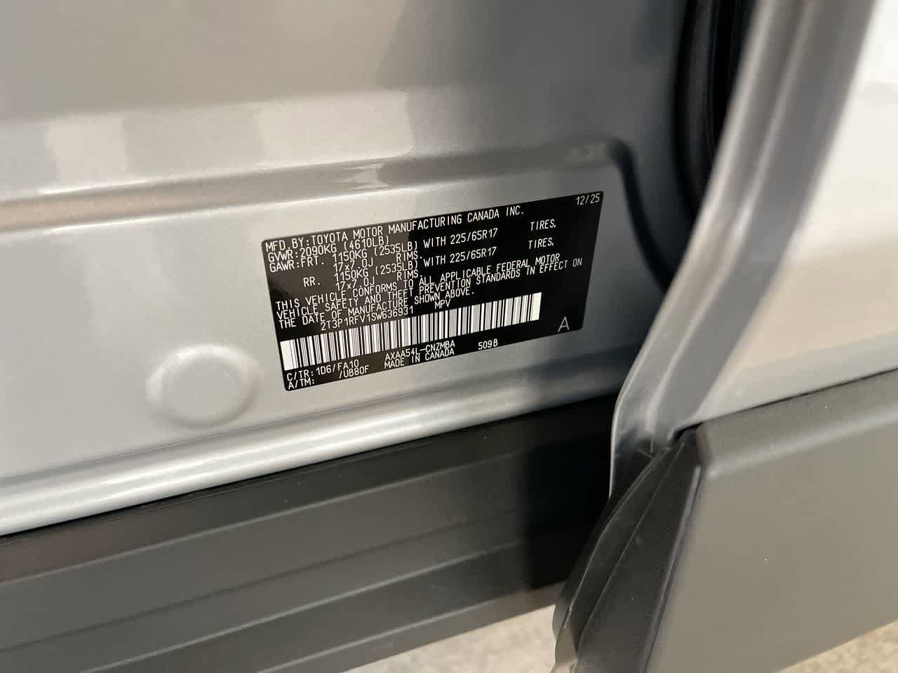 Thumbnail: 2025 Toyota RAV4 - 28