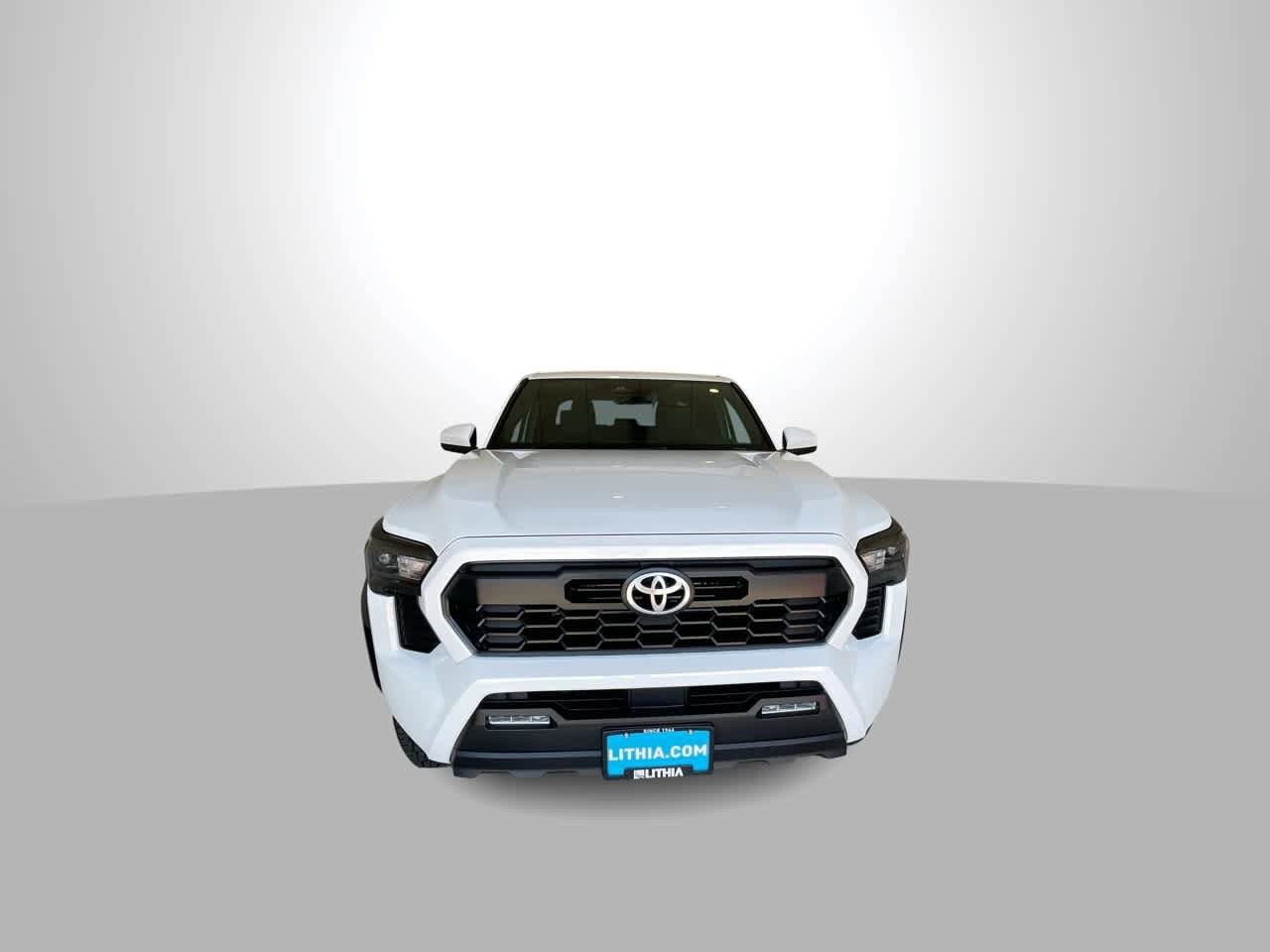 2025 Toyota Tacoma TRD Off-Road 4x4 Long Bed photo 3