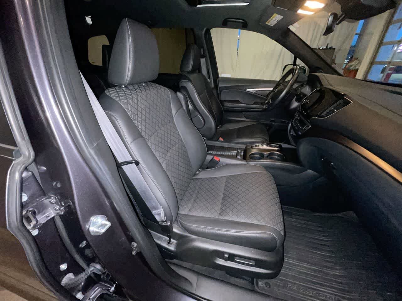 Thumbnail: 2021 Honda Passport - 25