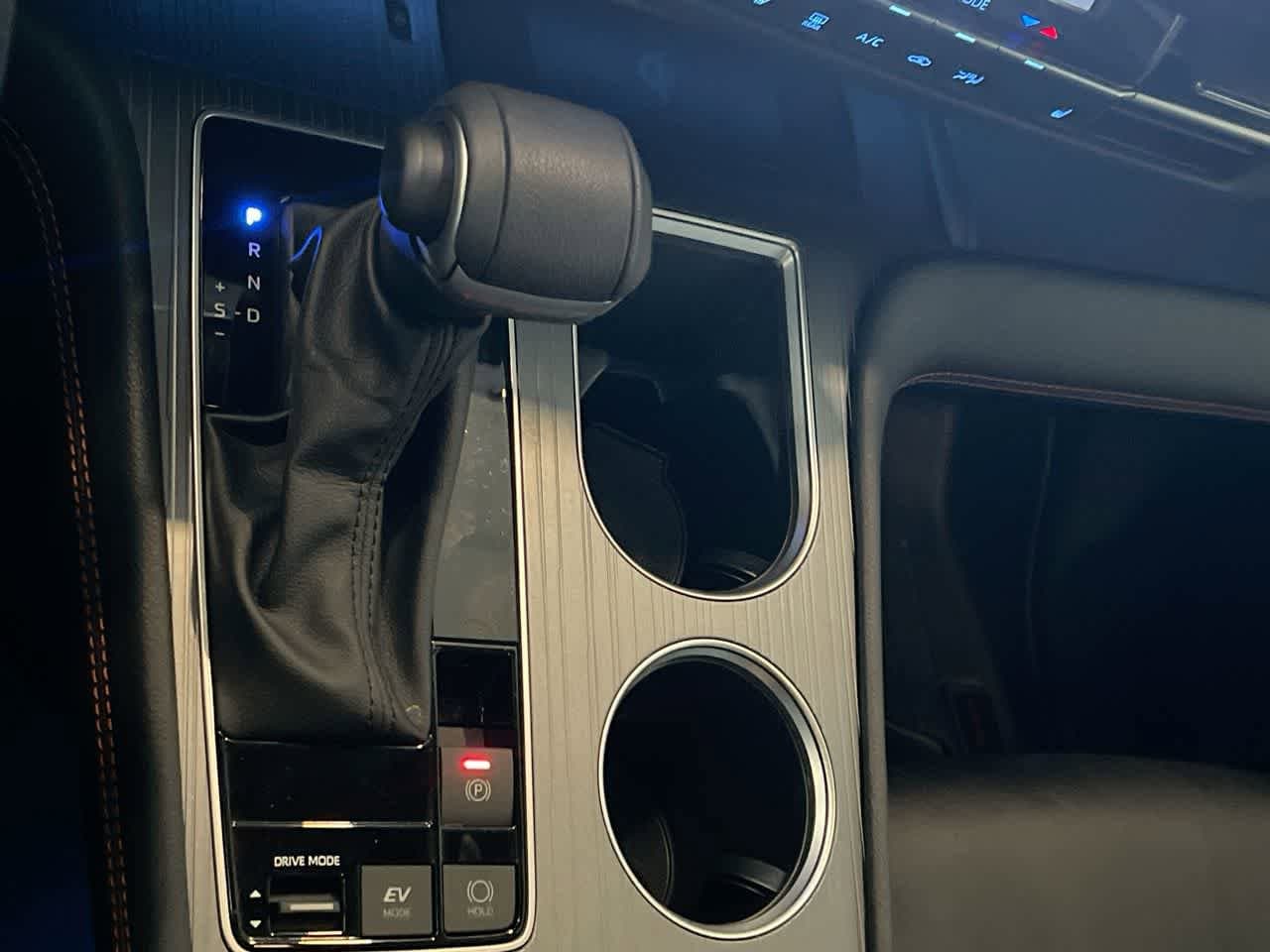 Thumbnail: 2024 Toyota Sienna - 20