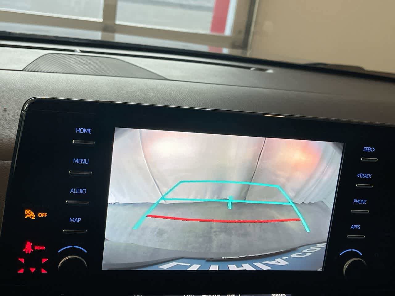 Thumbnail: 2024 Toyota Sienna - 17