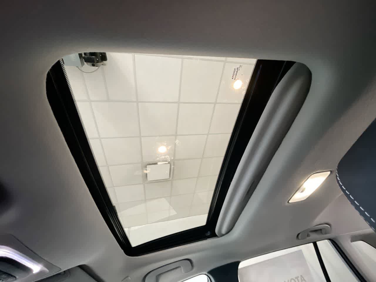 Thumbnail: 2026 Toyota Corolla Cross - 22