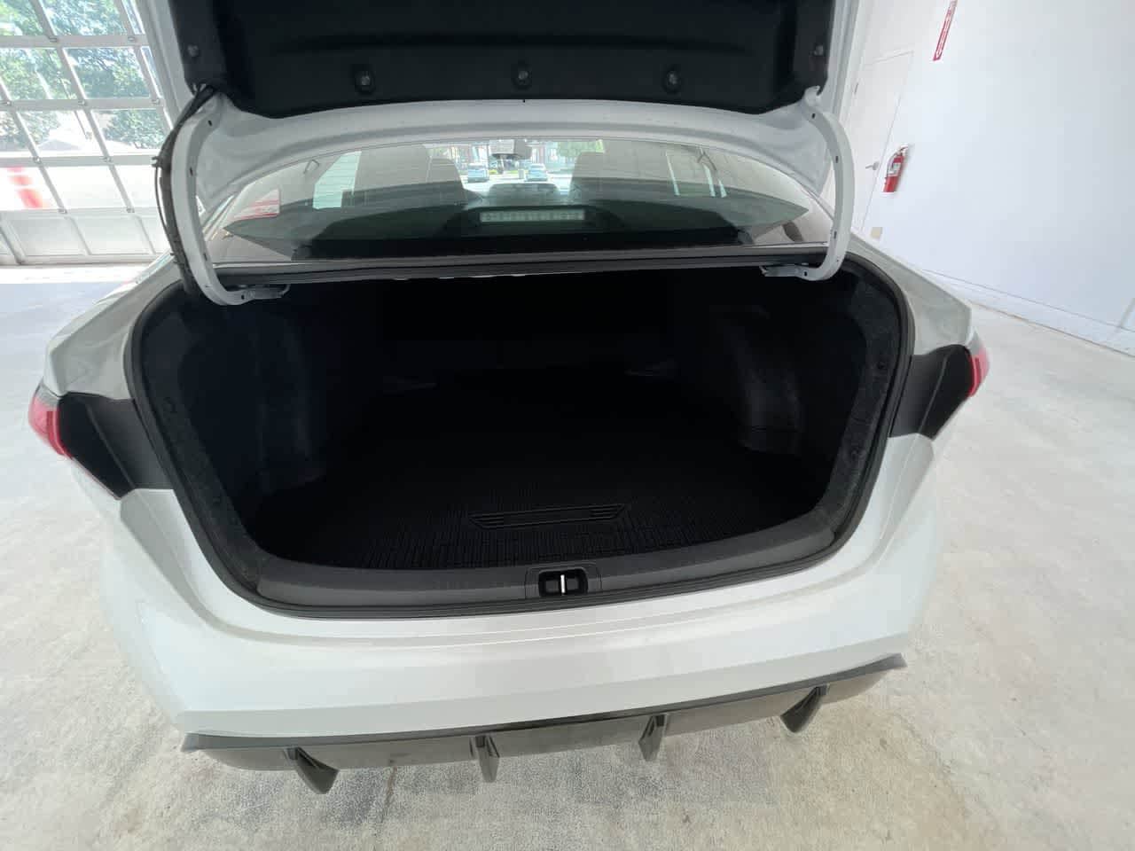 Thumbnail: 2025 Toyota Corolla - 23