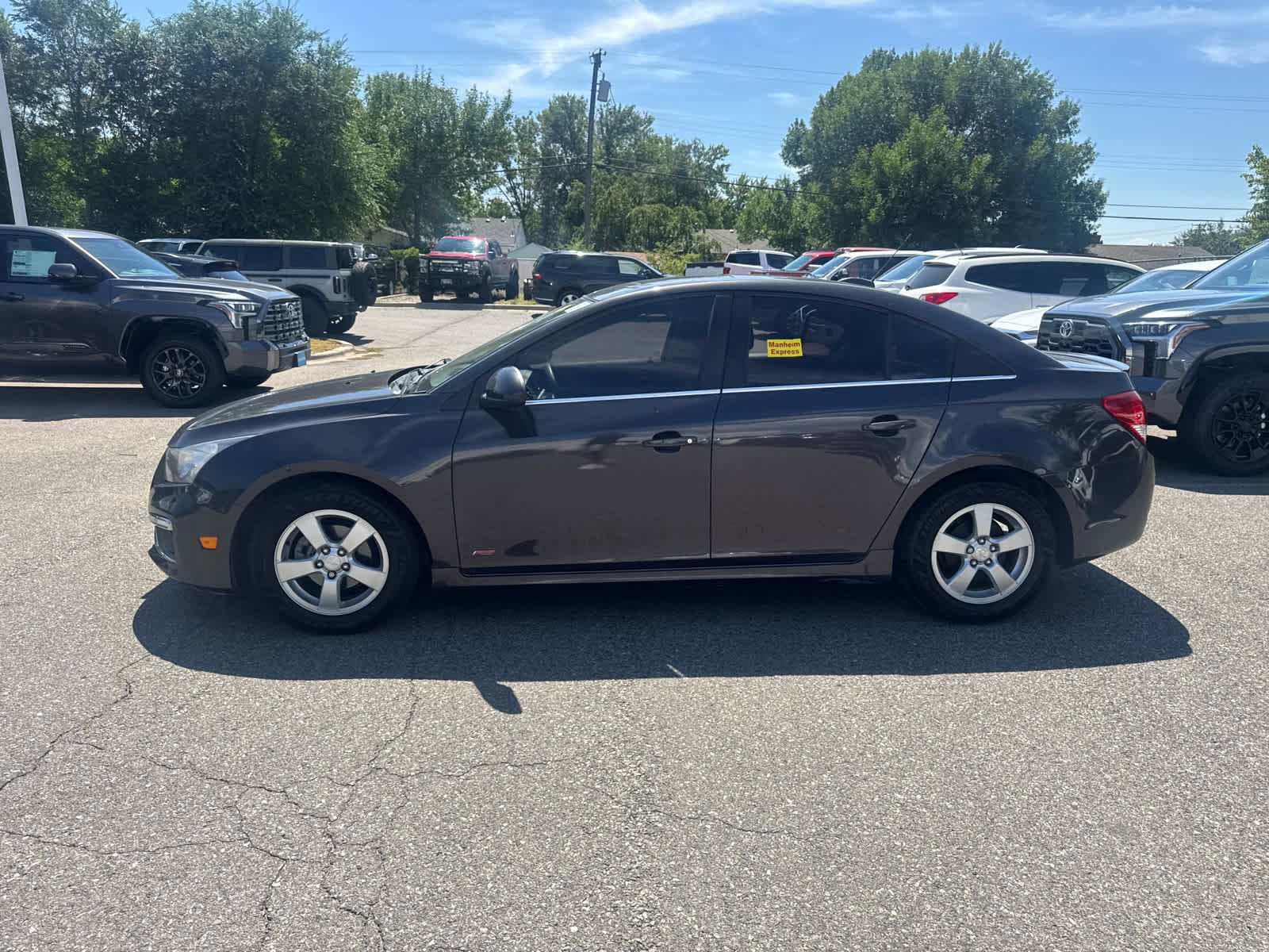 Thumbnail: 2016 Chevrolet Cruze - 24