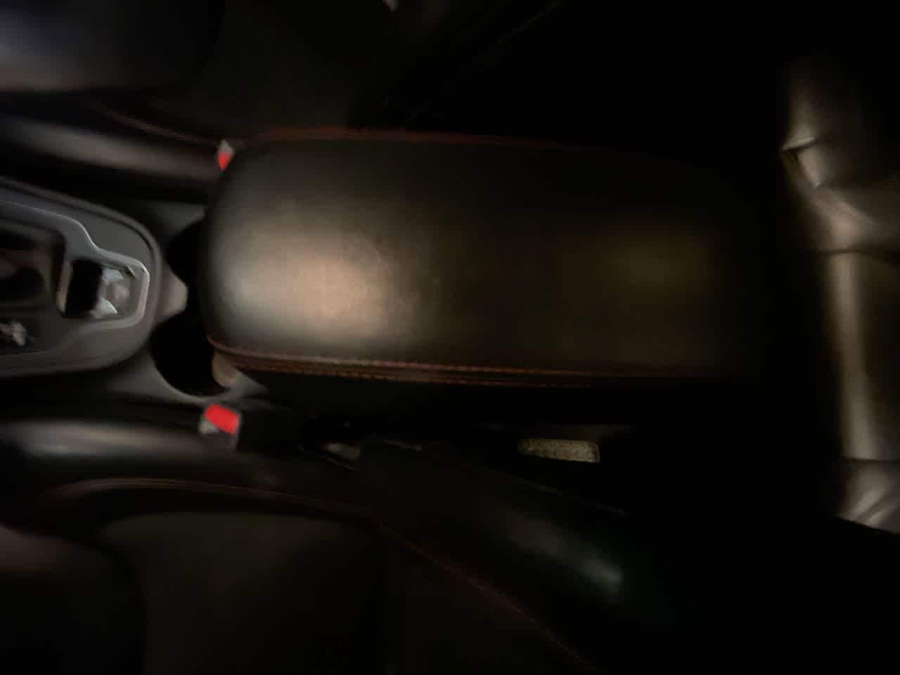 Thumbnail: 2019 Jeep Cherokee - 21