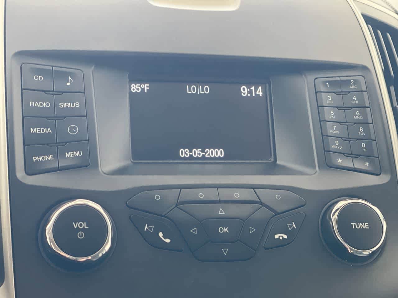 Thumbnail: 2018 Ford Edge - 18