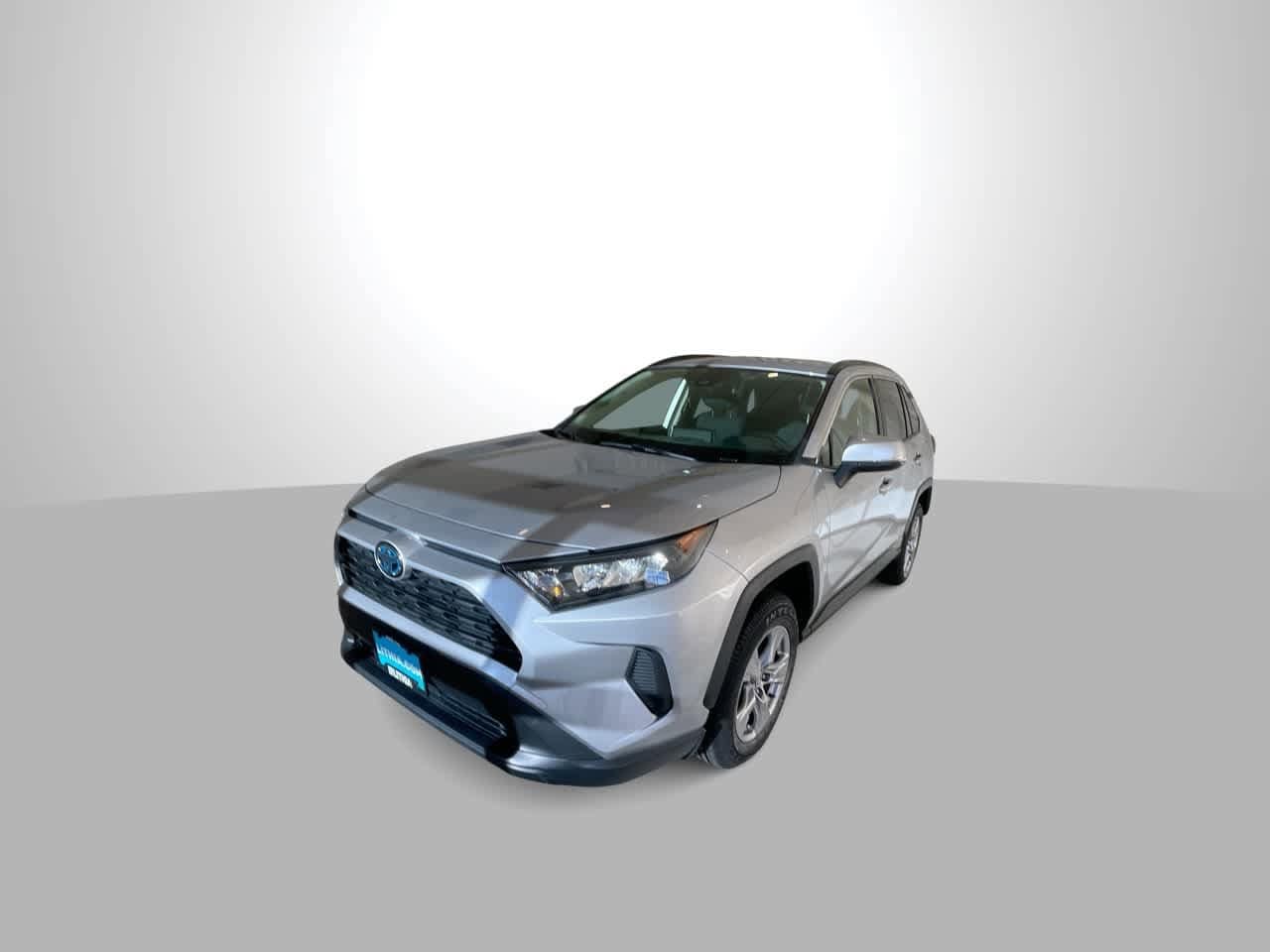 Thumbnail: 2022 Toyota RAV4 - 4
