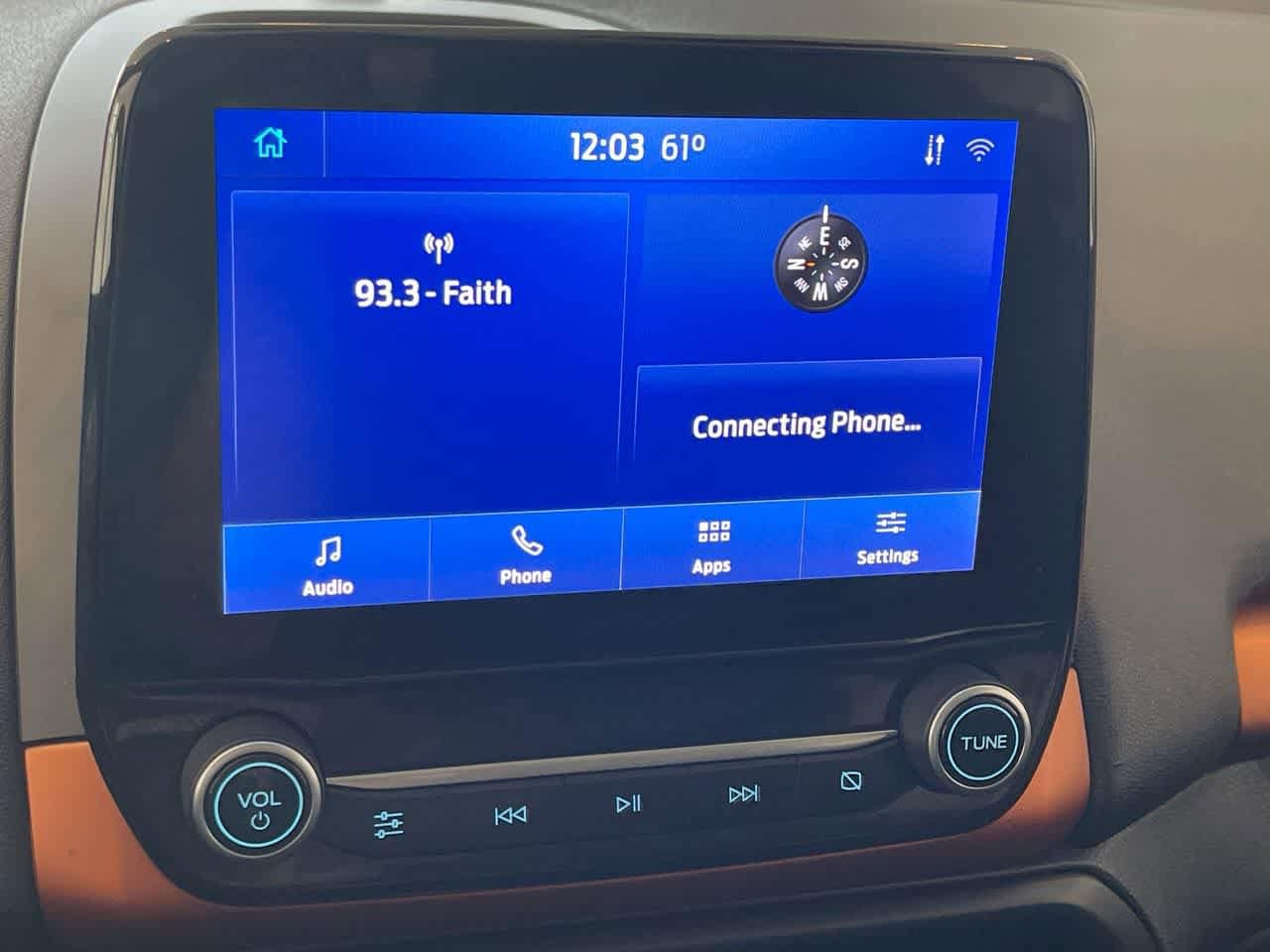 Thumbnail: 2021 Ford EcoSport - 16