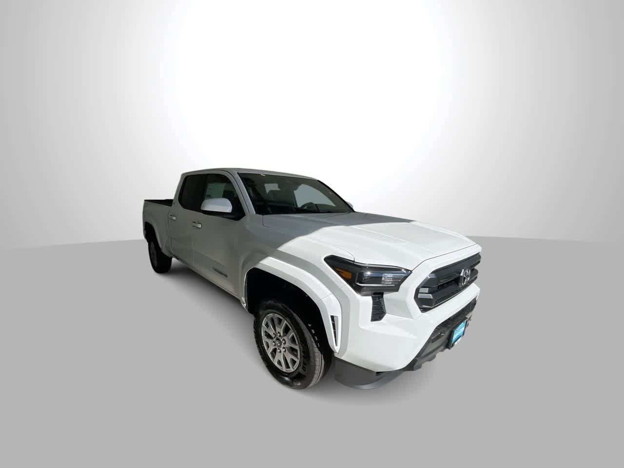 2025 Toyota Tacoma SR5 4x4 Long Bed photo 2