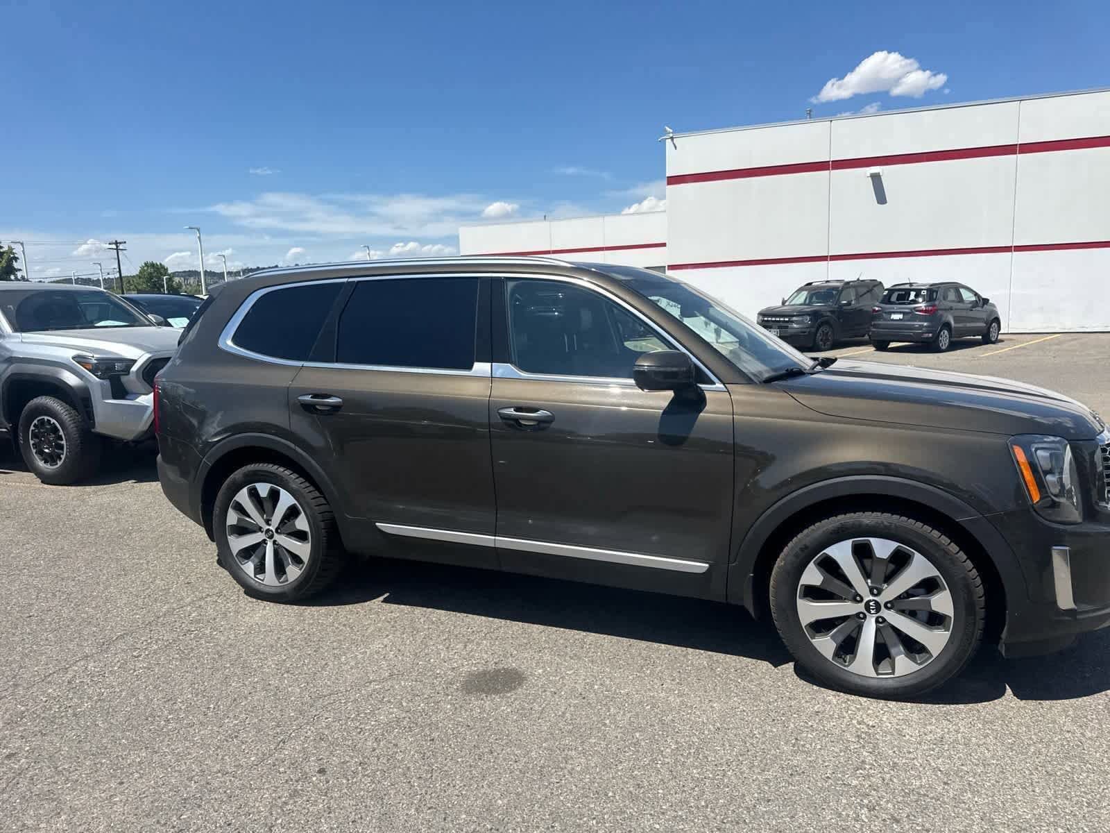 Thumbnail: 2021 Kia Telluride - 7