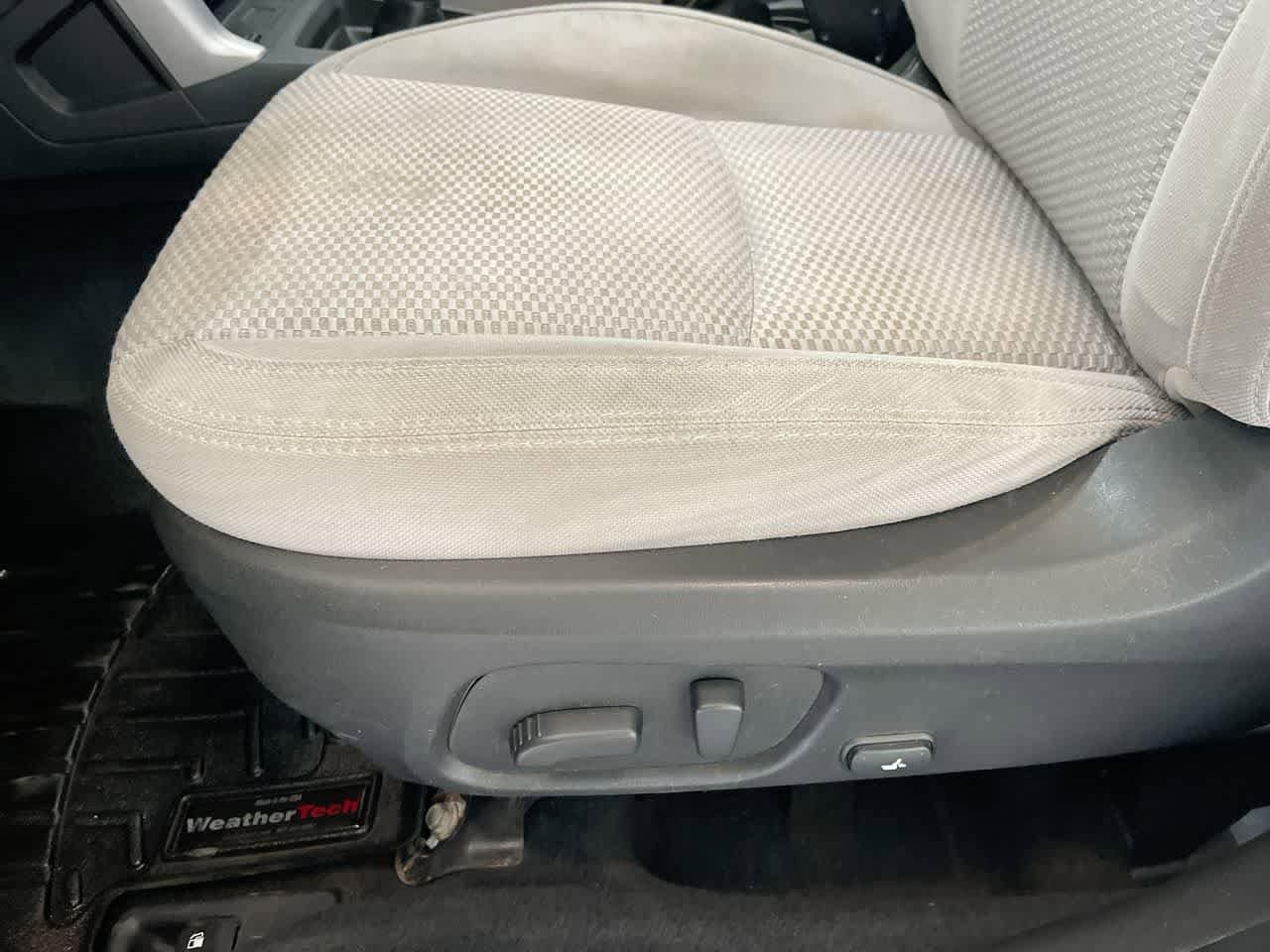 Thumbnail: 2017 Subaru Forester - 12