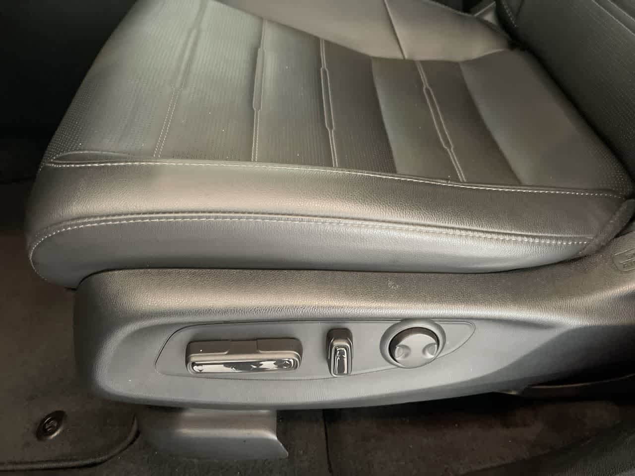 Thumbnail: 2023 Honda CR-V - 12