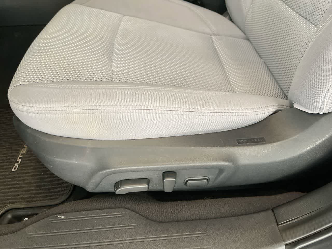 Thumbnail: 2019 Subaru Outback - 12