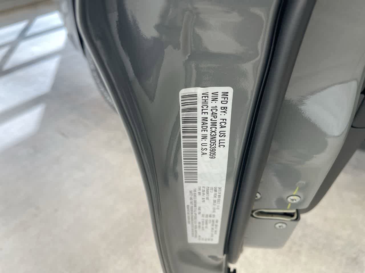 Thumbnail: 2022 Jeep Cherokee - 27