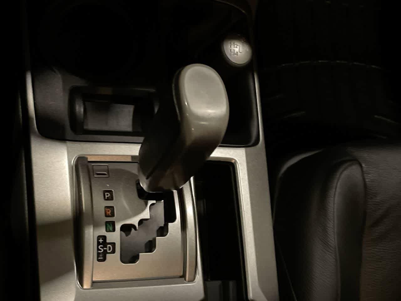 Thumbnail: 2011 Toyota 4Runner - 19