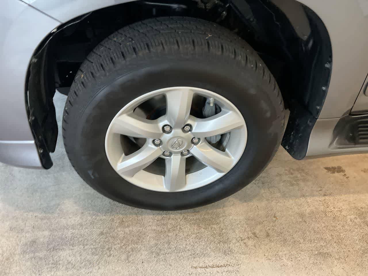 Thumbnail: 2018 Lexus GX - 10