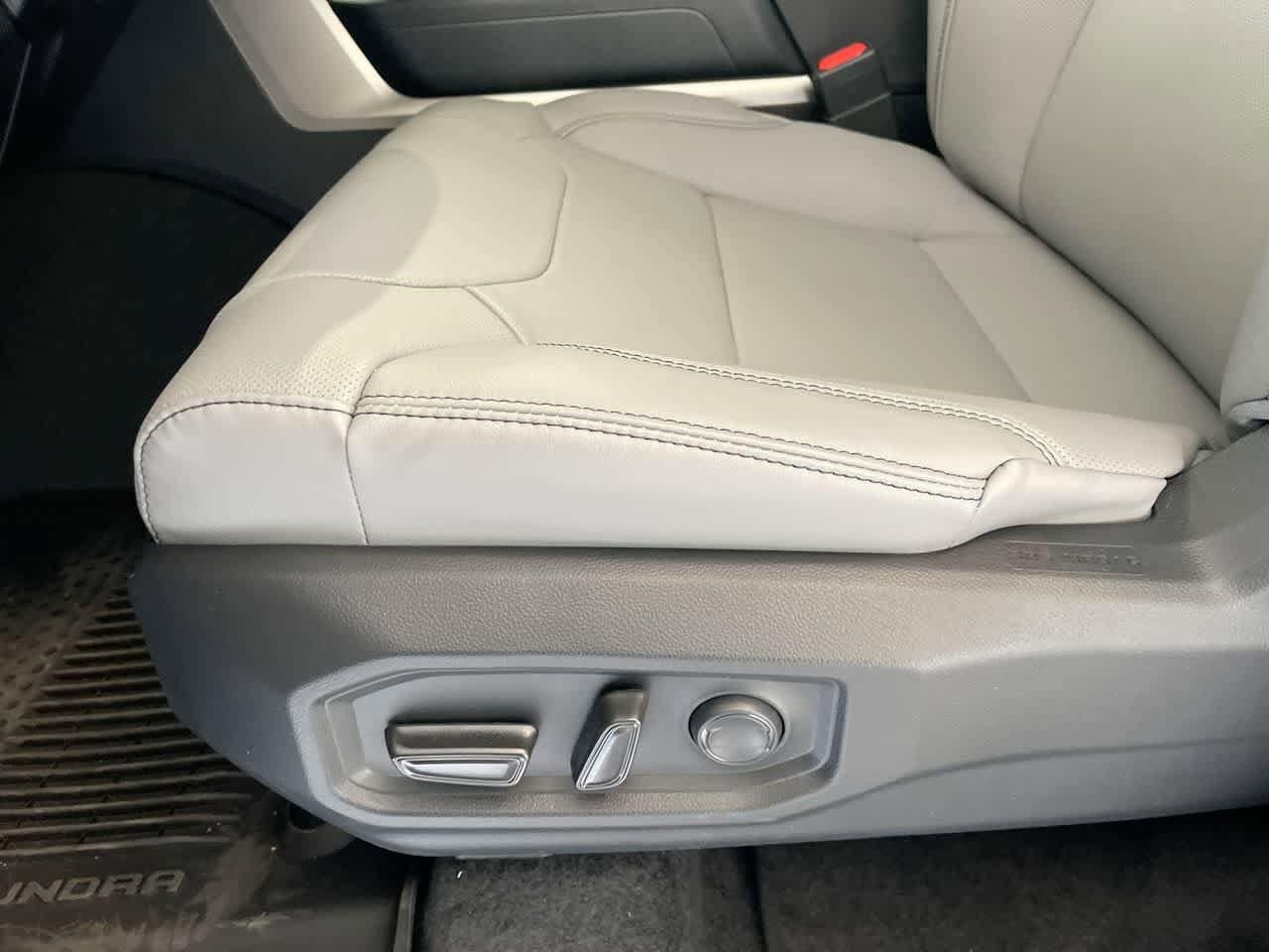 Thumbnail: 2026 Toyota Tundra - 12