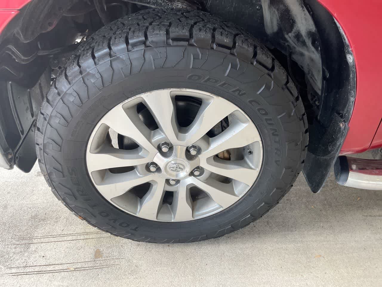 Thumbnail: 2013 Toyota Tundra - 10