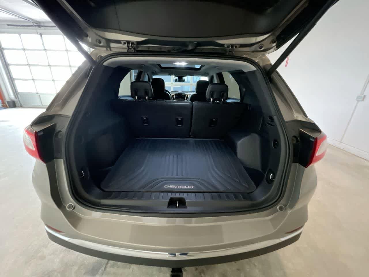 Thumbnail: 2018 Chevrolet Equinox - 24