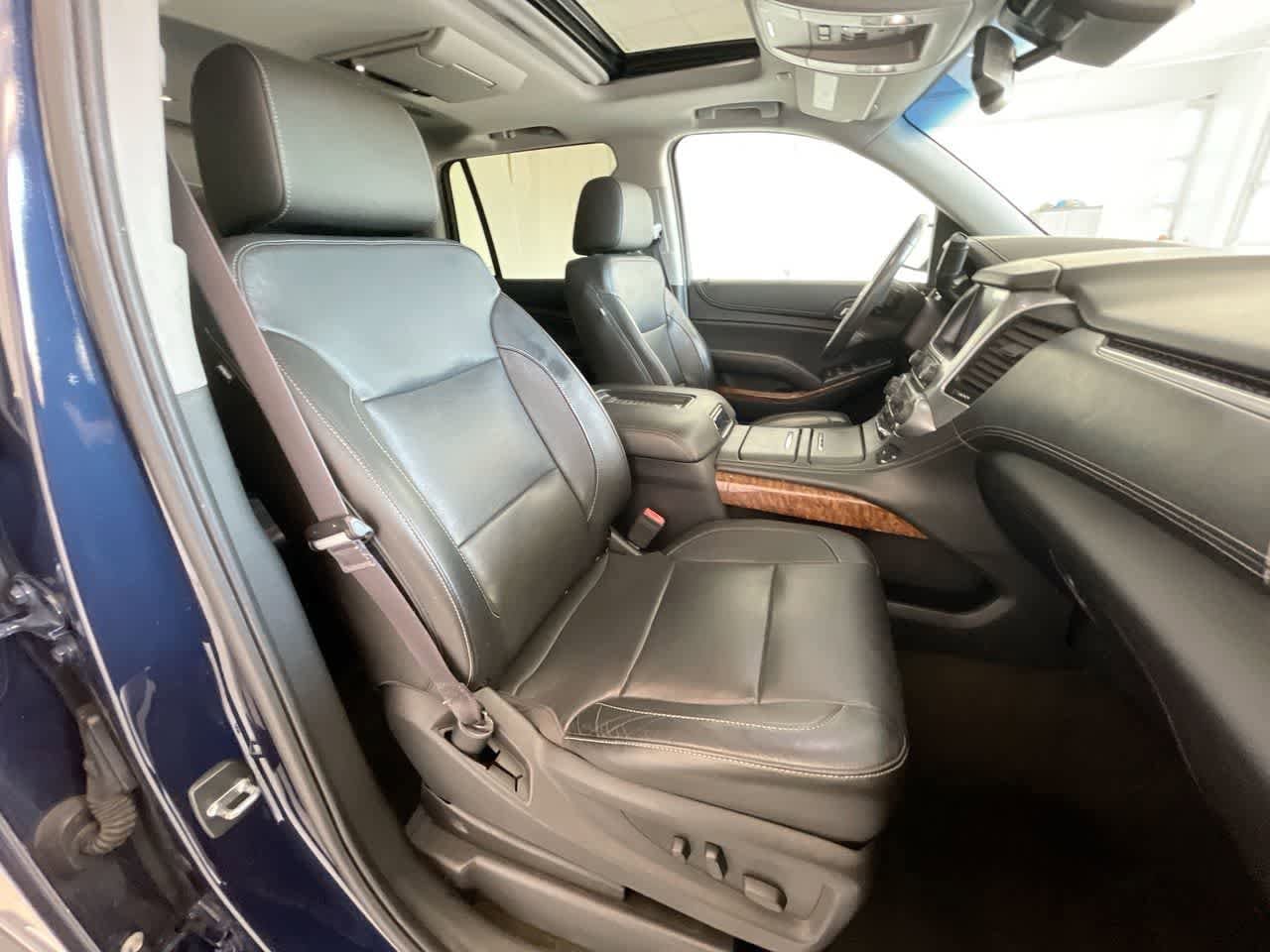 Thumbnail: 2017 Chevrolet Tahoe - 26
