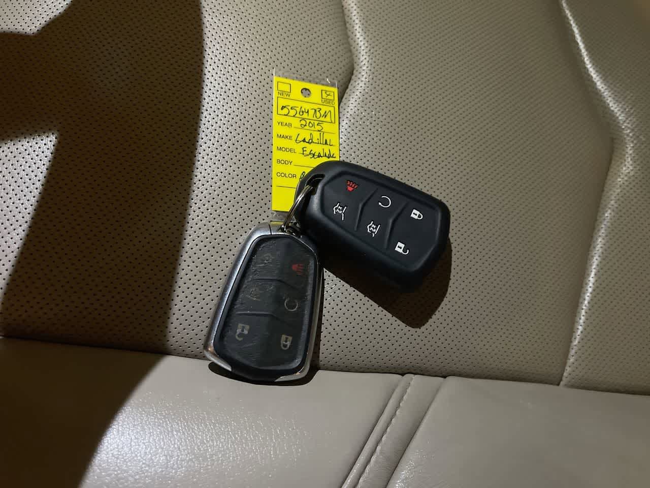 Thumbnail: 2015 Cadillac Escalade - 28