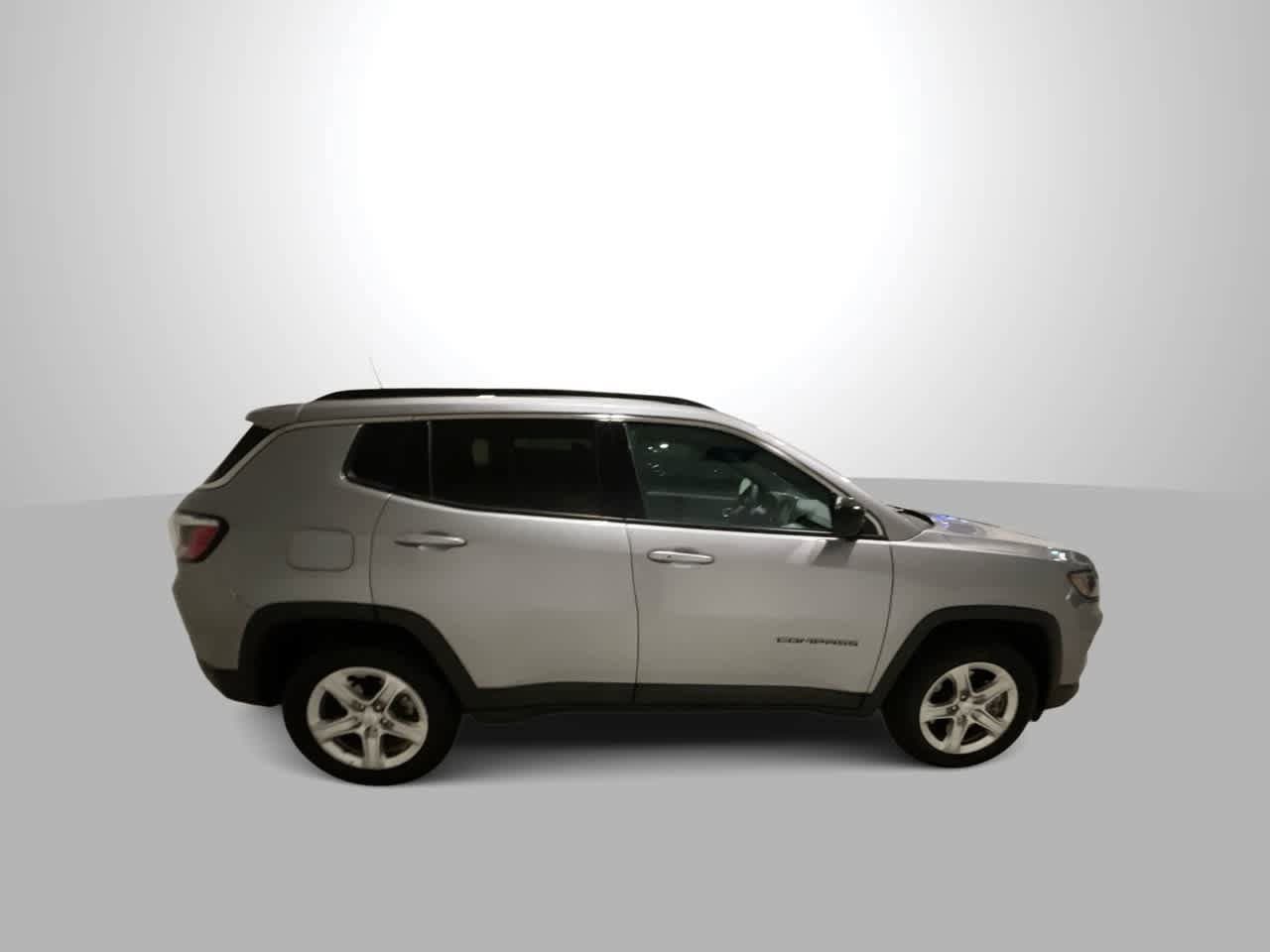 Thumbnail: 2024 Jeep Compass - 9