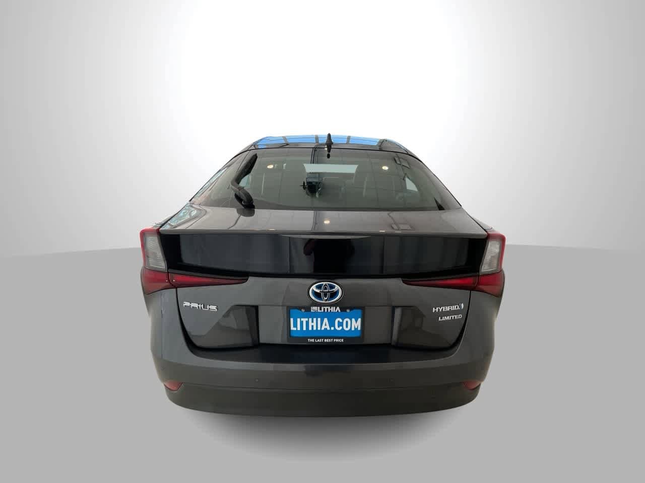 Thumbnail: 2020 Toyota Prius - 7