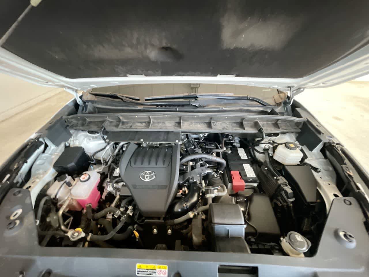 Thumbnail: 2023 Toyota Highlander - 27