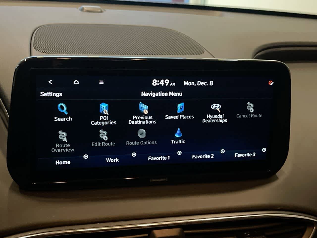 Thumbnail: 2023 Hyundai Santa Fe - 18