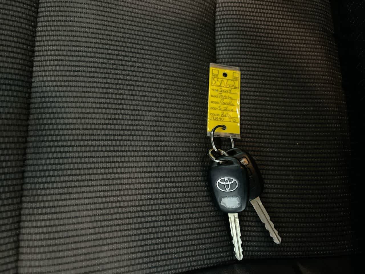 Thumbnail: 2014 Toyota Corolla - 25