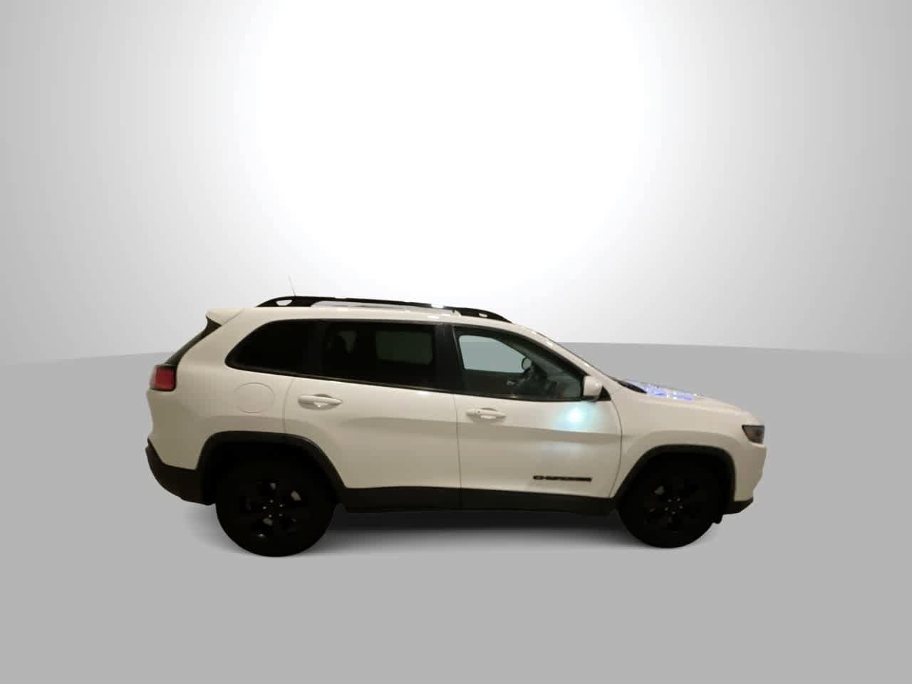 Thumbnail: 2019 Jeep Cherokee - 9