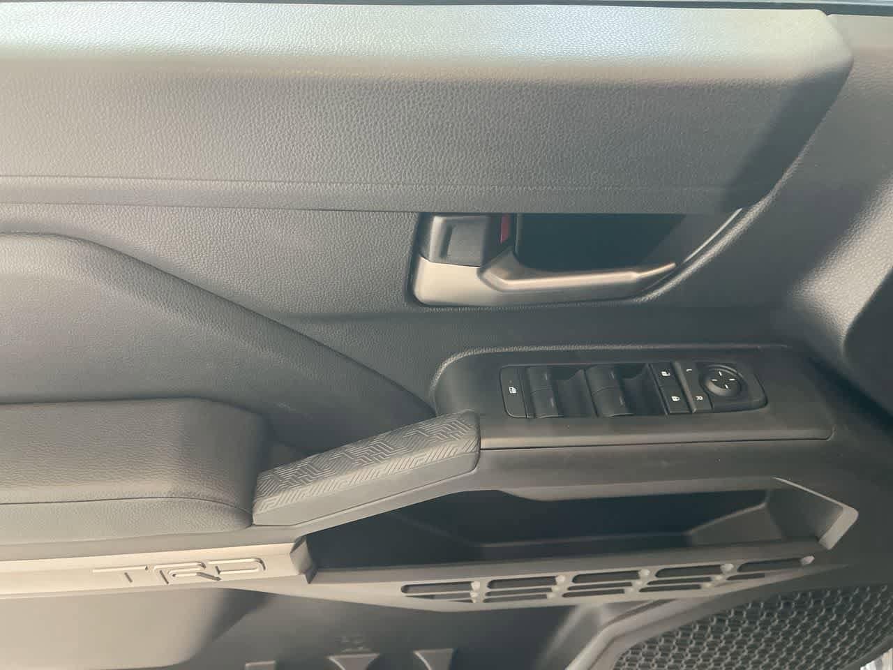 2026 Toyota Tacoma TRD Off Road - Photo 13