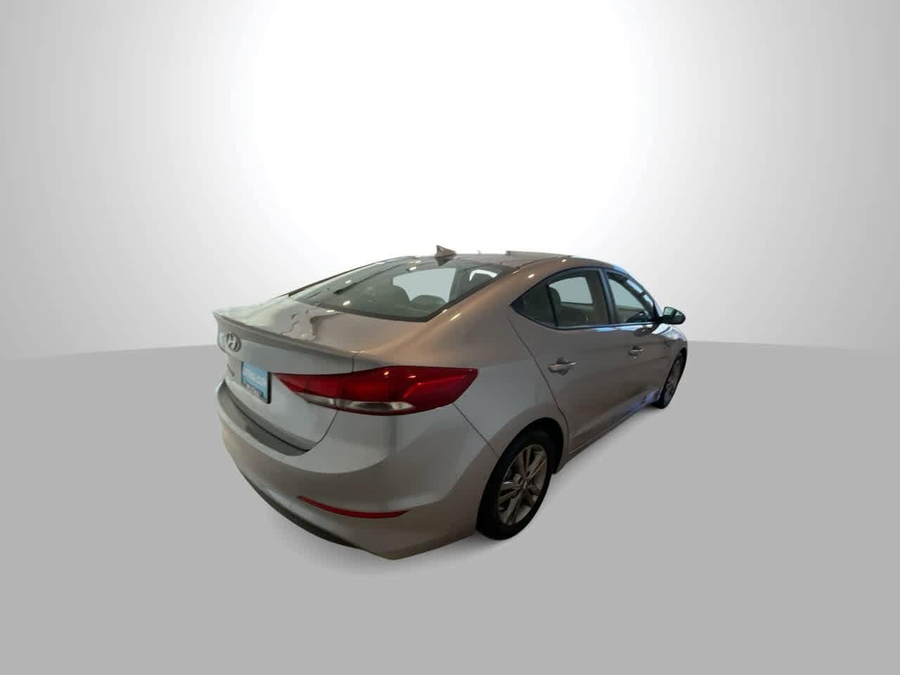 Thumbnail: 2017 Hyundai Elantra - 8