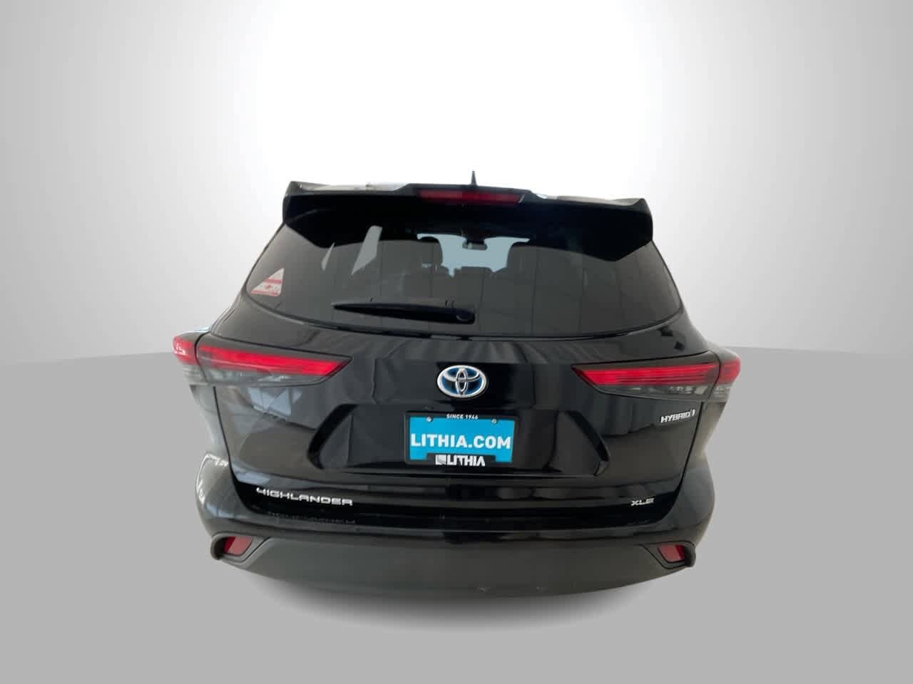 Thumbnail: 2022 Toyota Highlander - 7