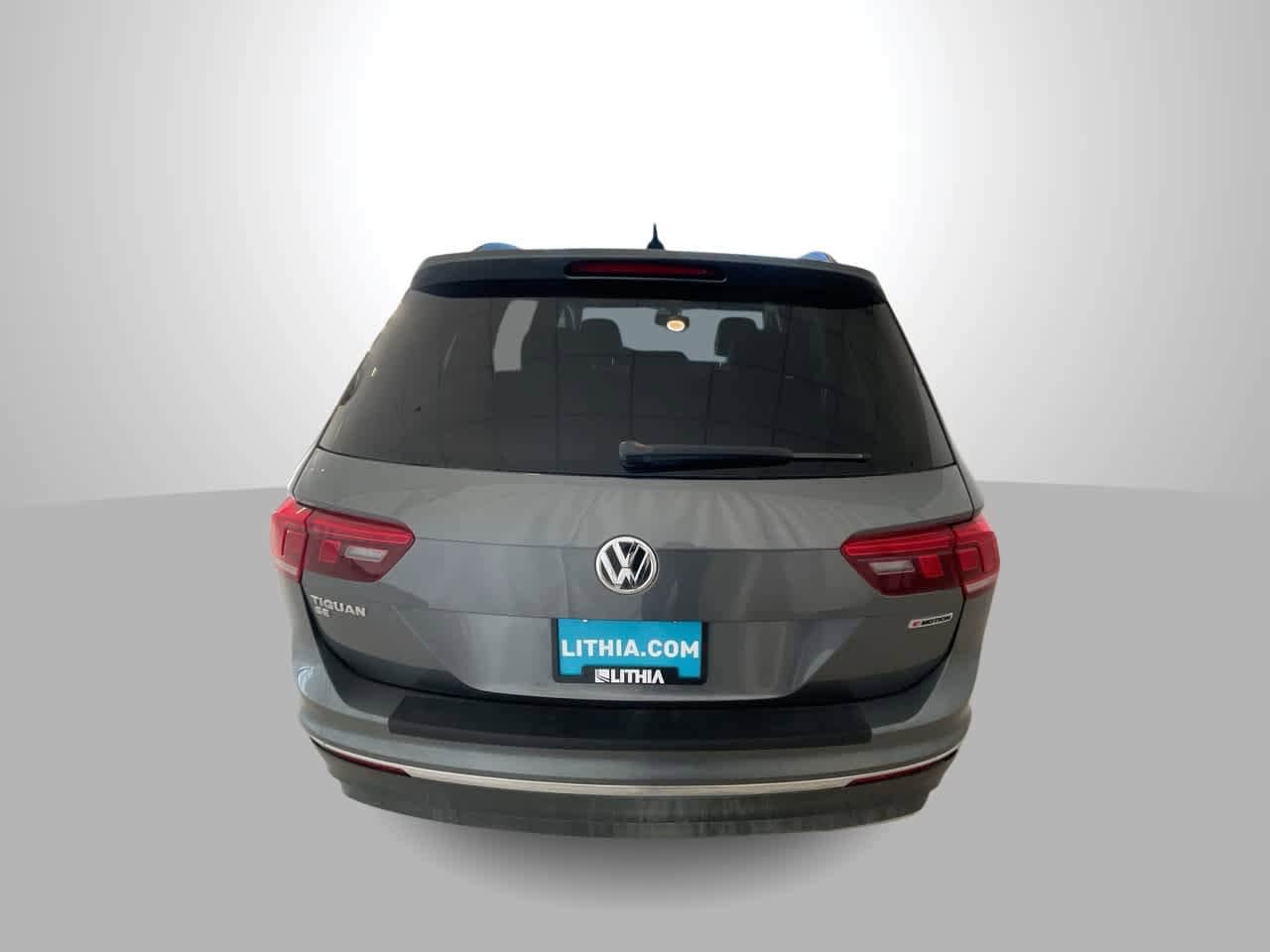 Thumbnail: 2021 Volkswagen Tiguan - 7