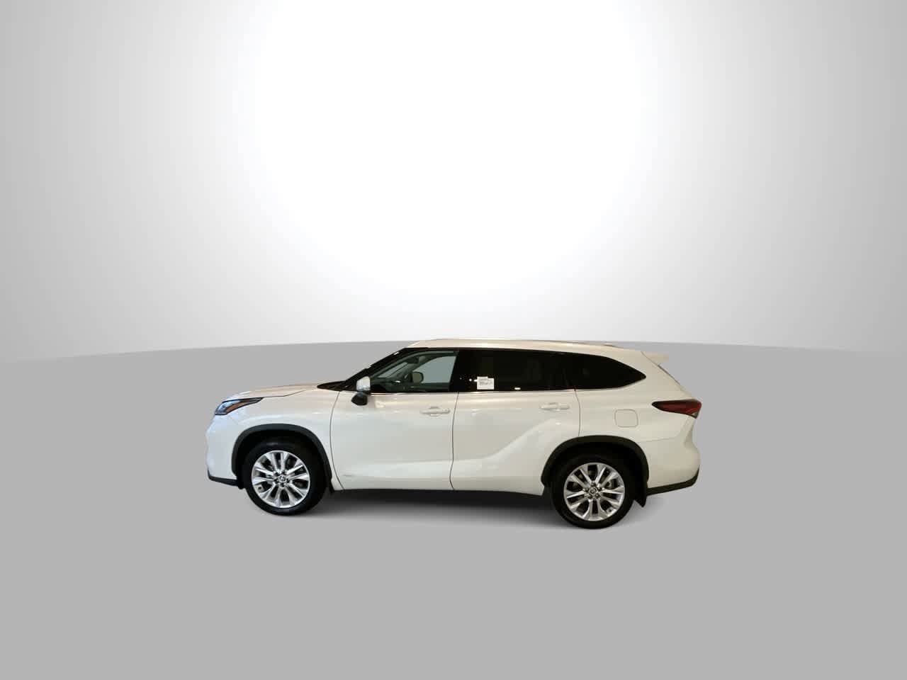 Thumbnail: 2026 Toyota Highlander - 5