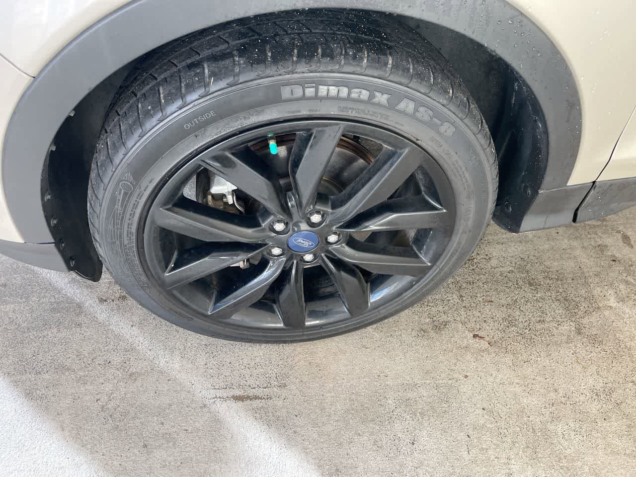 Thumbnail: 2017 Ford Escape - 10