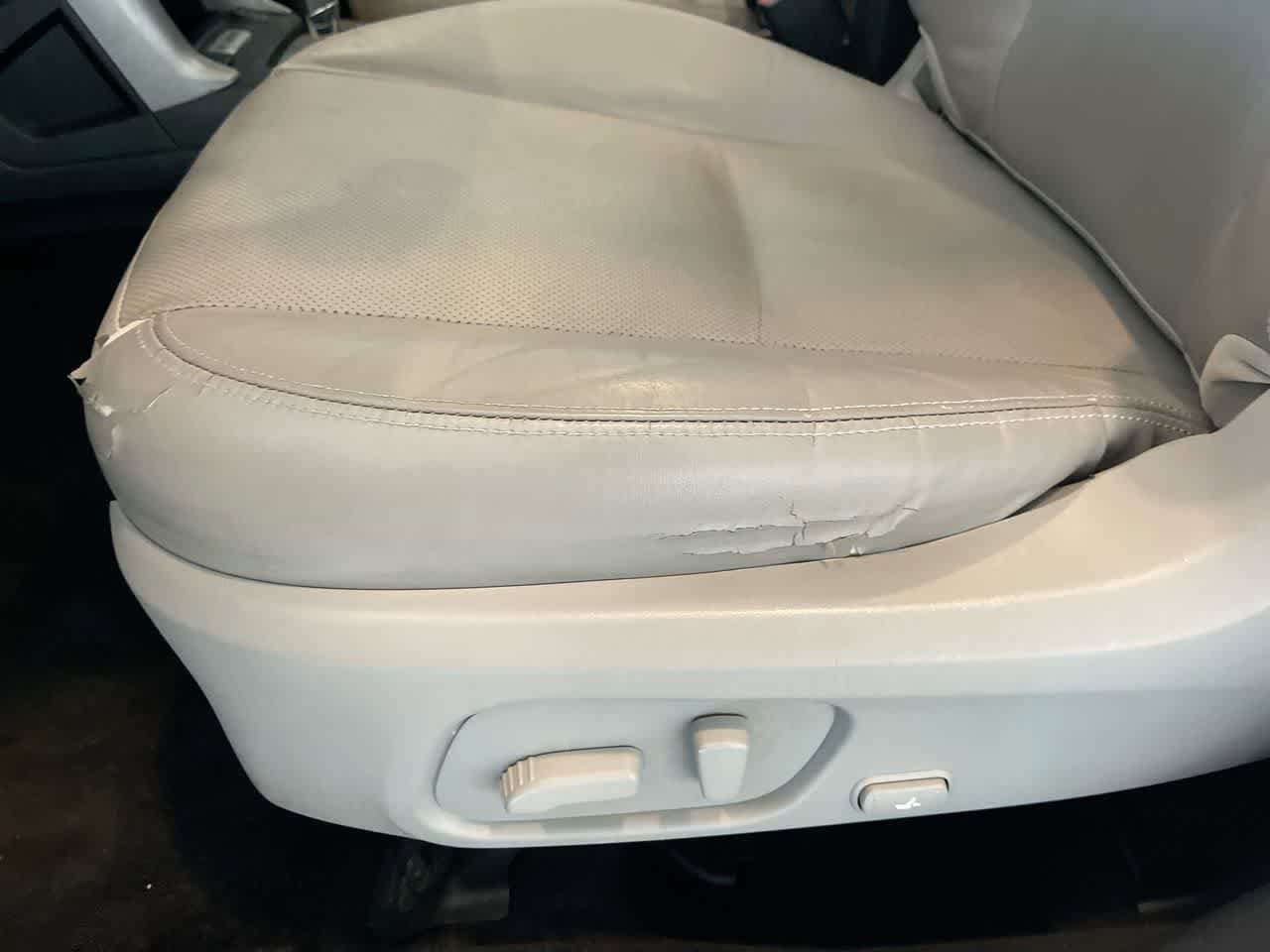 Thumbnail: 2014 Subaru Forester - 12