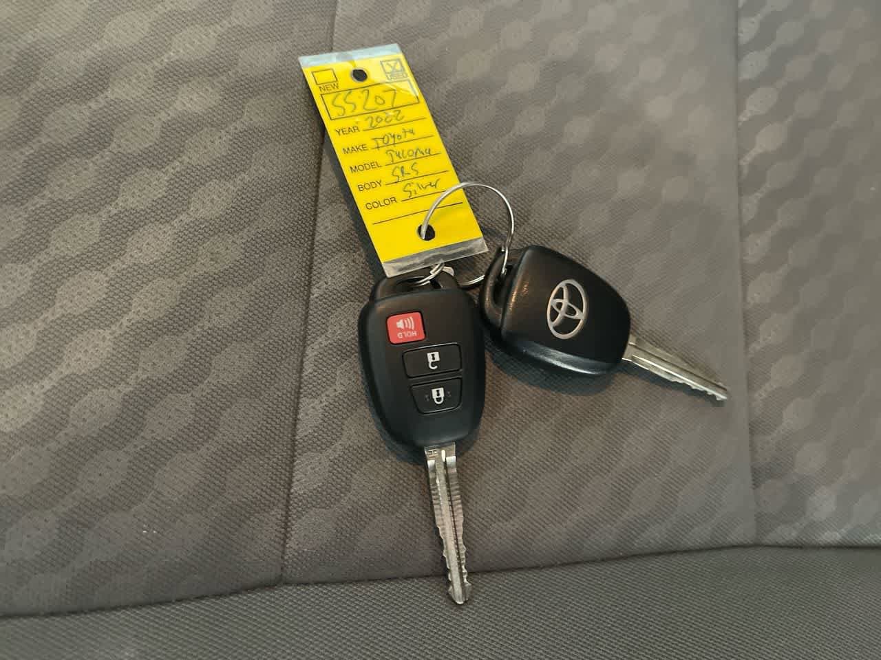 Thumbnail: 2022 Toyota Tacoma - 26