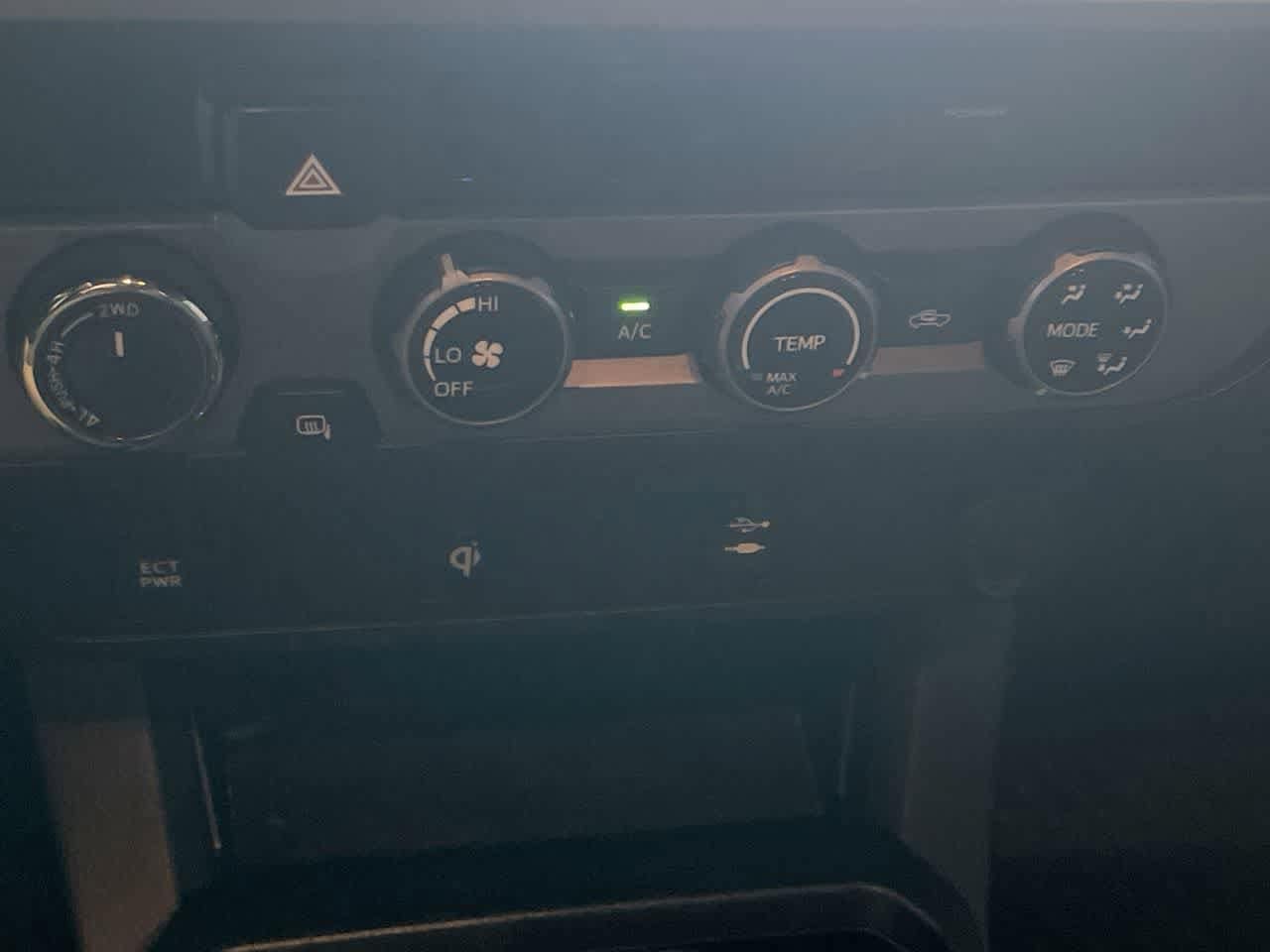 Thumbnail: 2017 Toyota Tacoma - 19