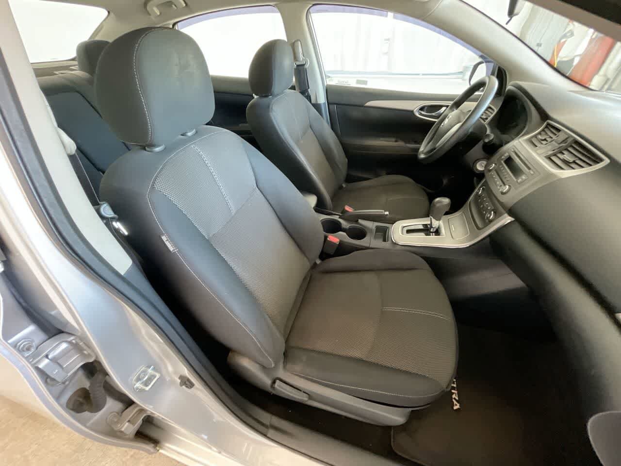 Thumbnail: 2014 Nissan Sentra - 22