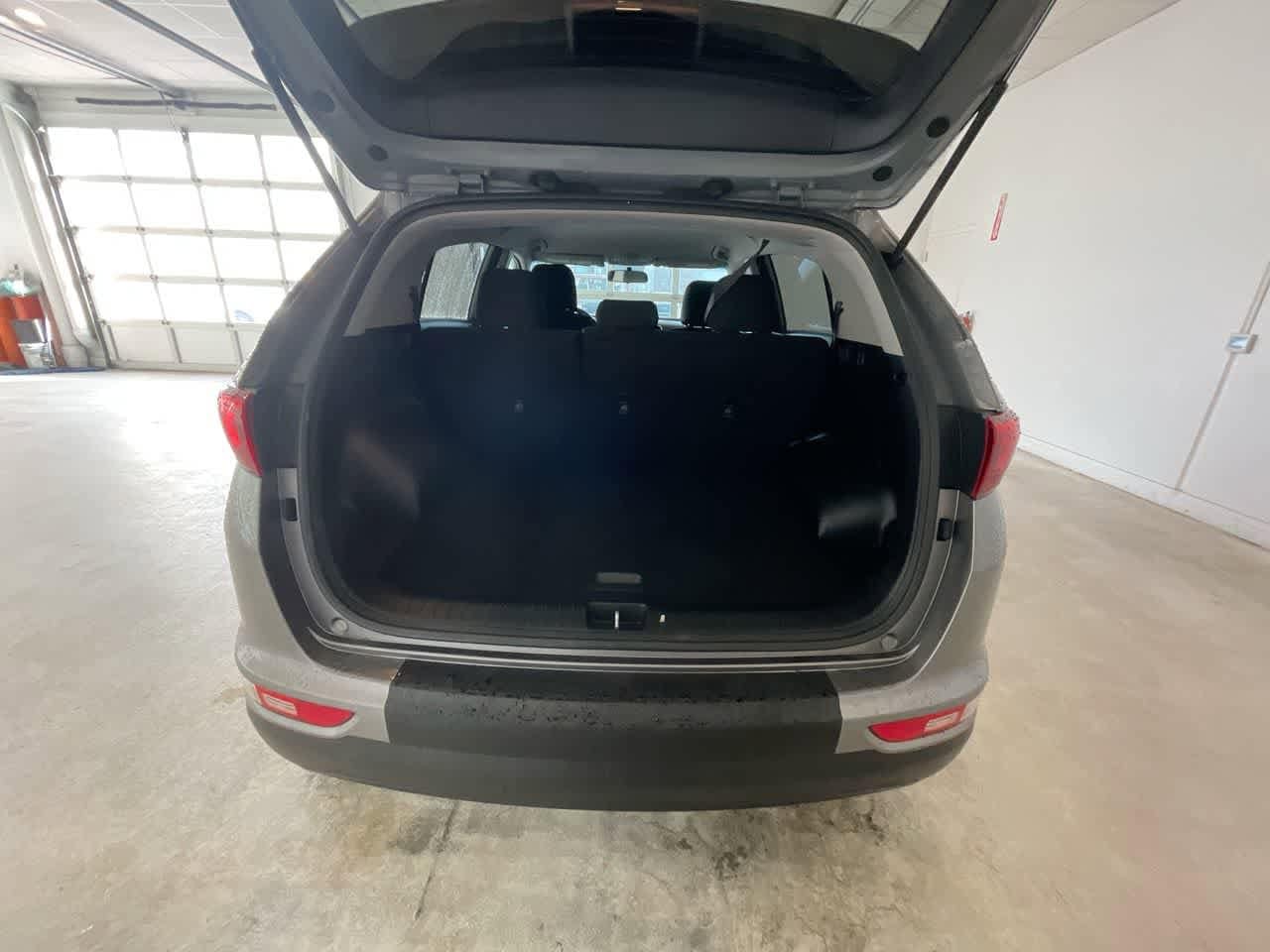 Thumbnail: 2018 Kia Sportage - 22