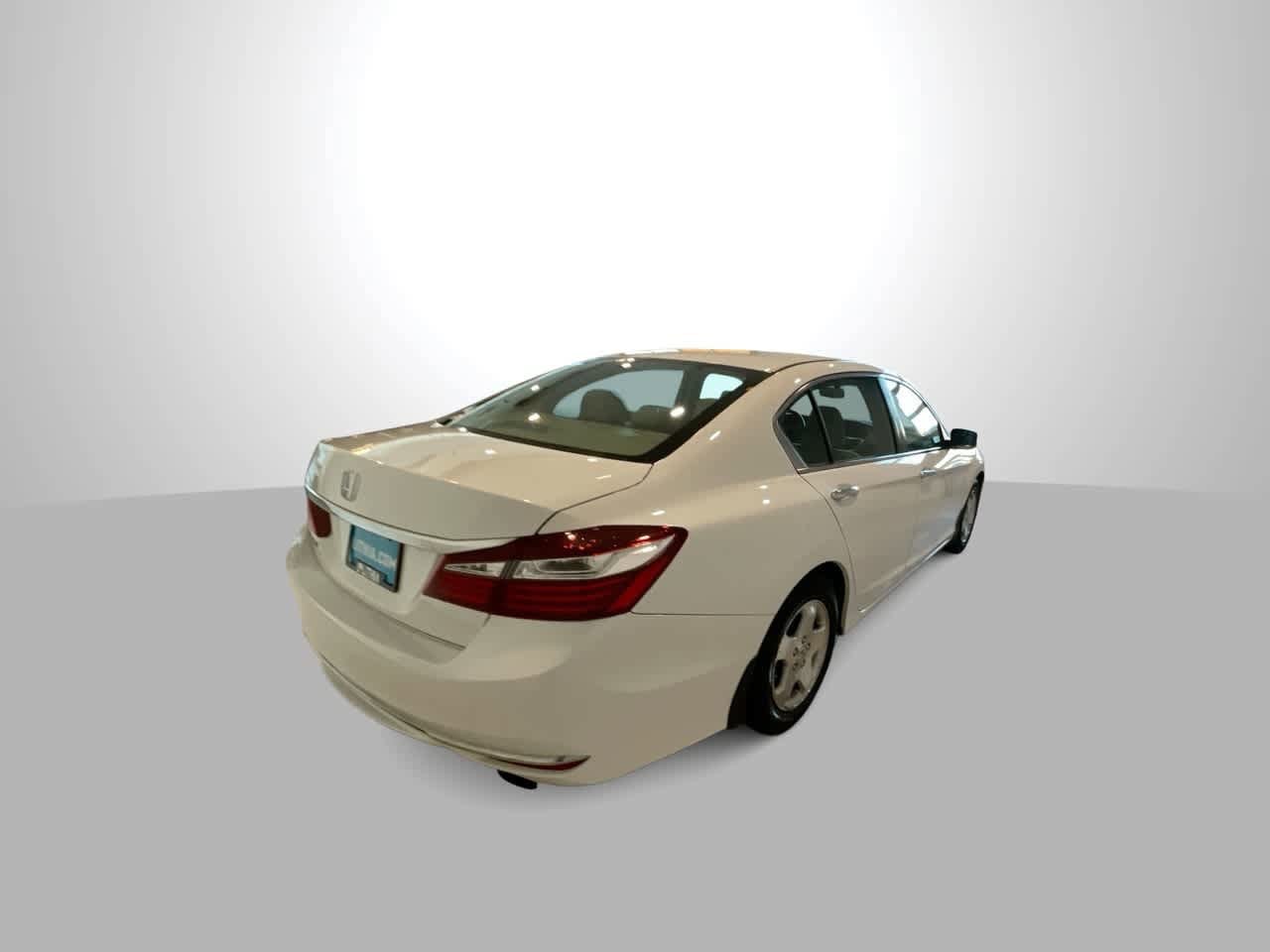 Thumbnail: 2016 Honda Accord - 8