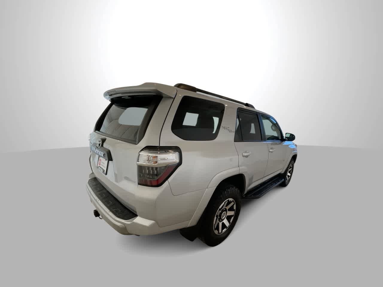 Thumbnail: 2023 Toyota 4Runner - 8